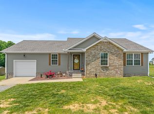 1199 N Corinth Rd, Portland, TN 37148