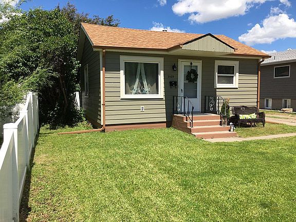 2nd image of 3109 8th Ave N