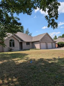 1391 S Meadow Lane, Bolivar, MO, 65613