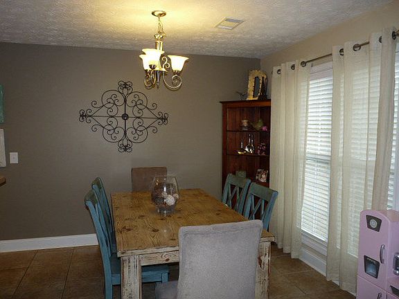 Breakfast Room