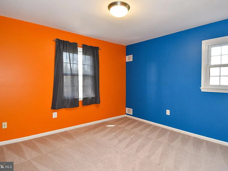 9309 Reef Ct — Photo 38
