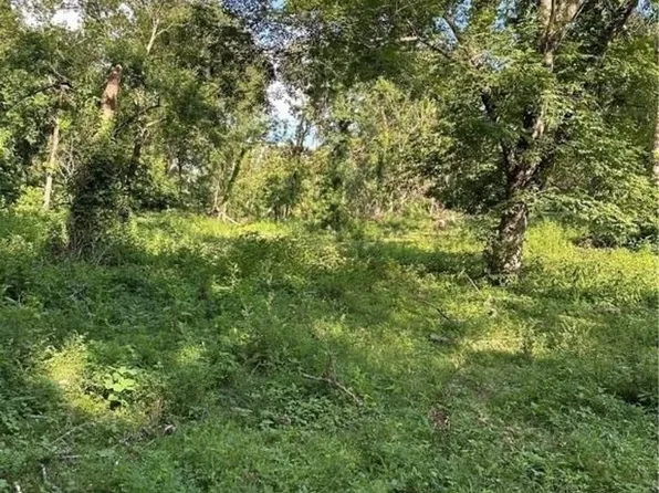 1 Landers Rd, Rogers, AR 72756