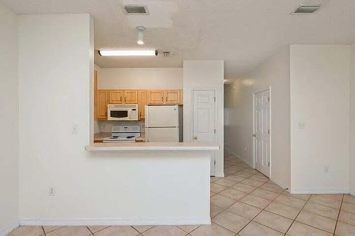 416 Bear Rd NW #B — Photo 8