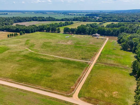 20158 Distress Creek Rd, Harrisburg, AR 72432