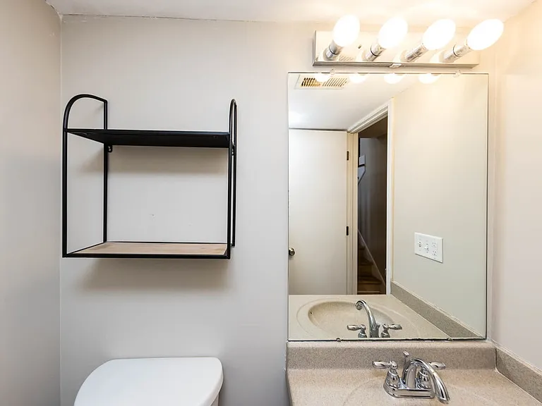 5334 Tara Hill Dr — Photo 4
