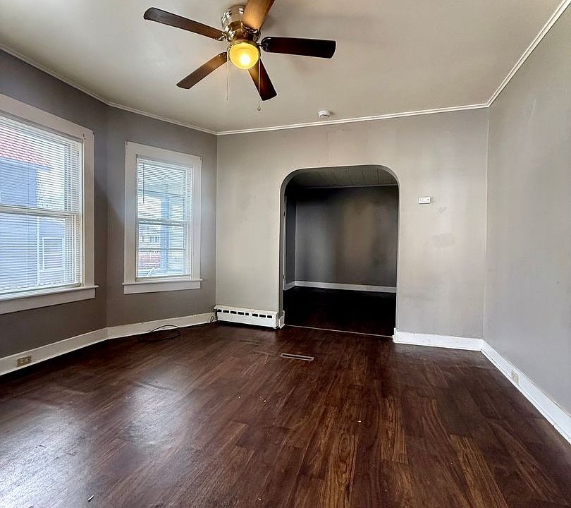 1st image of 171 Spring St