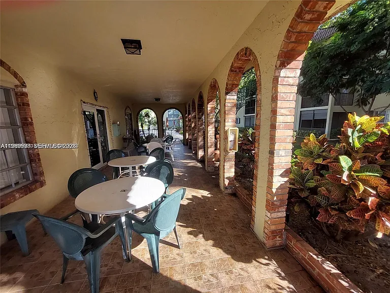253 S Cypress Rd #214 — Photo 24