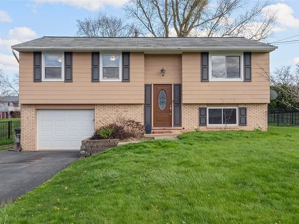 127 Bainbridge Dr, Aliquippa, PA 15001