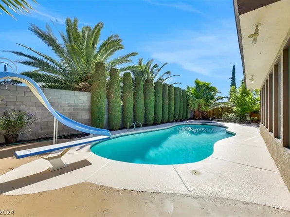 6312 Elmira Dr, Las Vegas, NV 89118