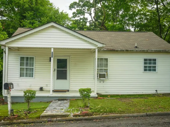 510 Charles St, Dalton, GA 30720