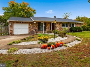 4909 Larno Dr, Alexandria, VA 22310