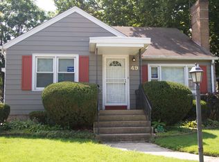 49 Elizabeth St, Calumet City, IL