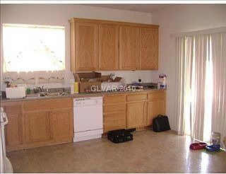 4th image of 4321 Laguna Garden Ave