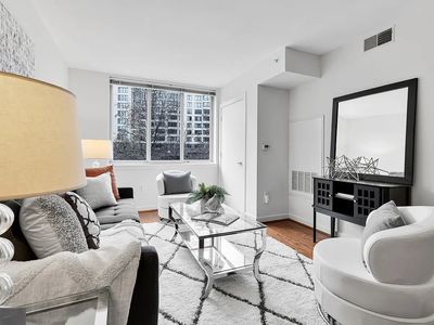 1000 New Jersey Ave SE APT 210, Washington, DC, 20003