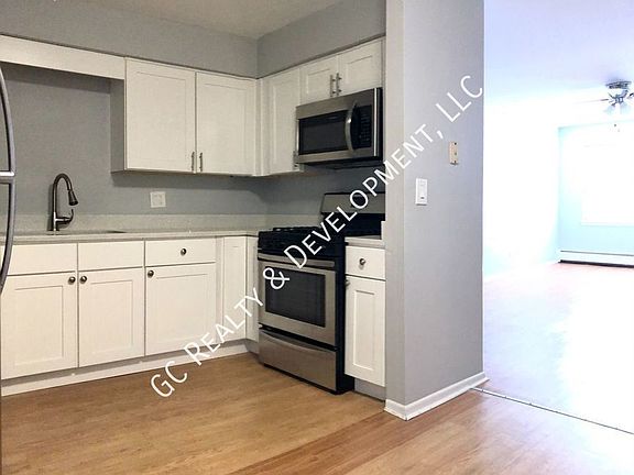 5th image of 312 N Warwick Ave APT 2B