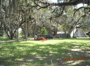 35442 N Treasure Island Ave, Leesburg, FL 34788