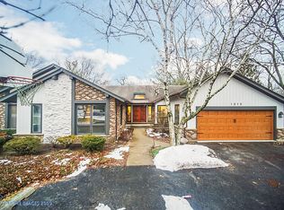 1015 Crofton Ct, Highland Park, IL