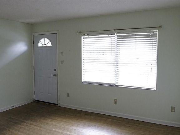 5th image of 3300 NW 29th Ave