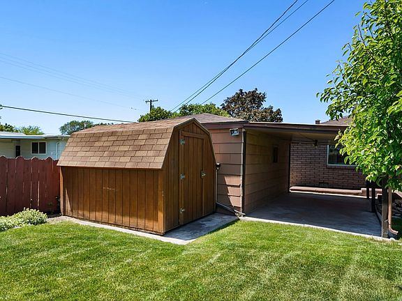 5th image of 374 N 500 E