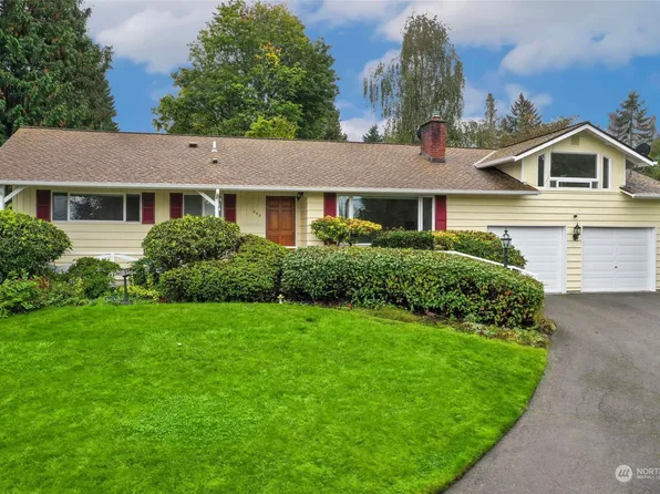 649 SW 299th Street, Federal Way, WA 98023