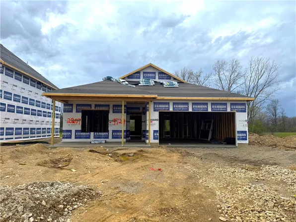 2207 Hackberry St, Springfield, OH 45505