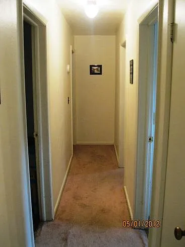 1417 Rose Dr — Photo 4