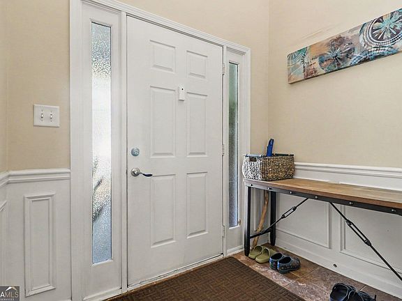 4th image of 373 Creek Manor Way