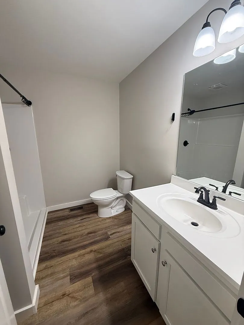 102 Deacon Lane — Photo 3