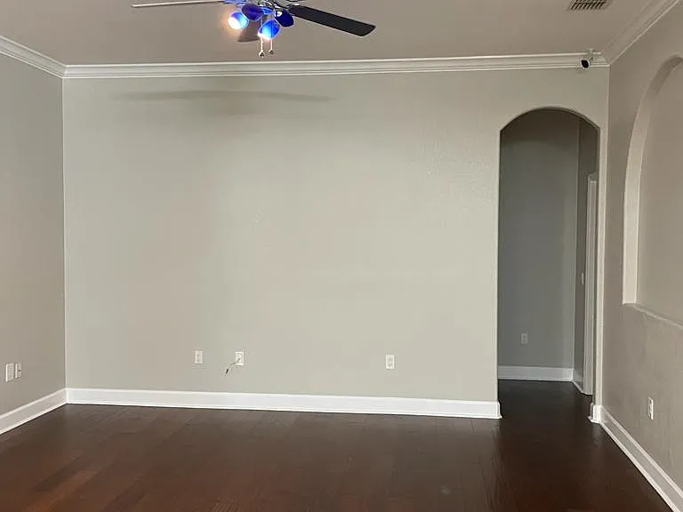 5667 Vintage View Ave — Photo 15