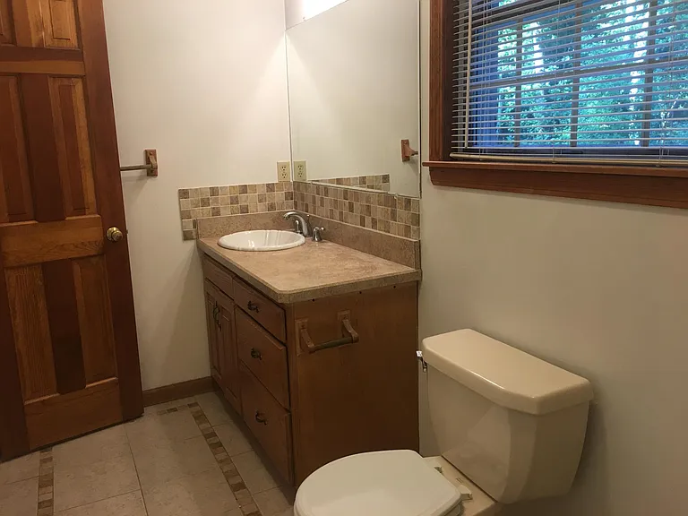 58 Rowley Rd — Photo 8