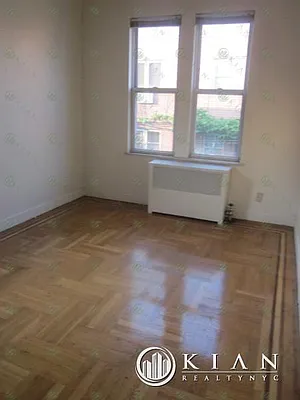 Rented by Kian Realty | media 39