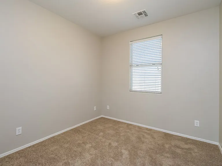 5416 W Fulton St — Photo 12