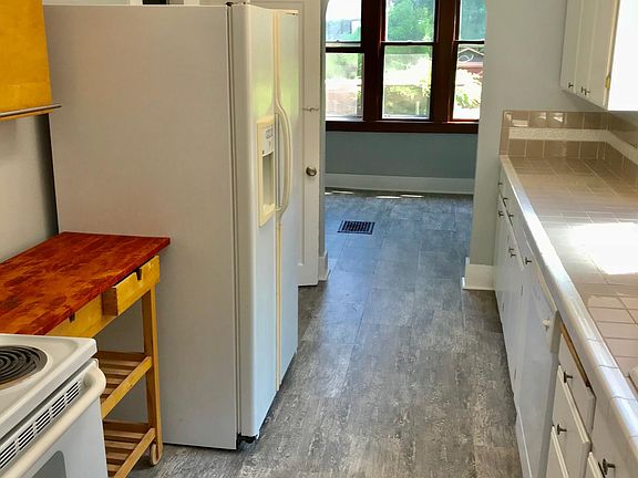 Kitchen looking to dining room