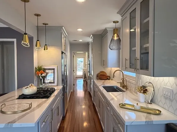 1018 Broadway, Santa Cruz, CA 95062