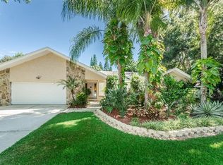 3022 Enisglen Dr, Palm Harbor, FL 34683