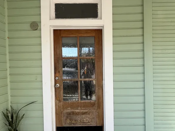 104 N 11th Ave #B, Hattiesburg, MS 39401