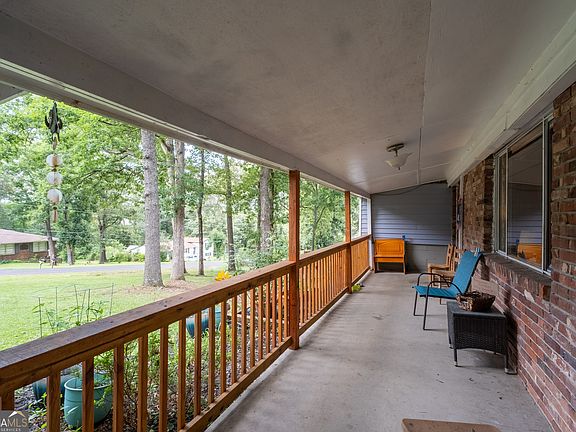 4th image of 31 Rock Fence Cir SE