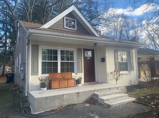 863 Roosevelt Ave, Springfield, MA 01109