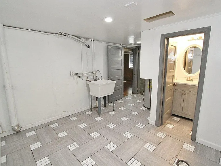 1502 Ellis Ave — Photo 22