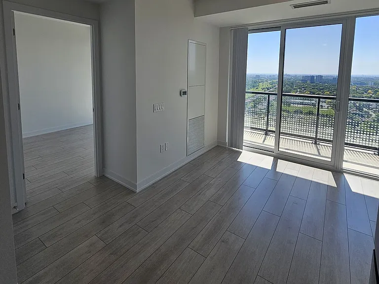 5858 Yonge St #3201 — Photo 8