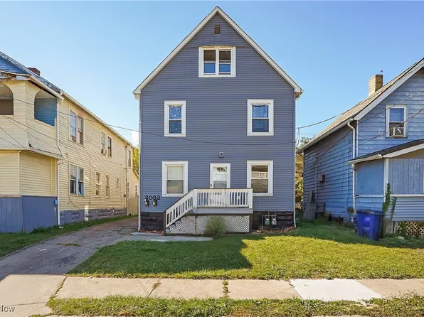2092 W 105th St, Cleveland, OH 44102