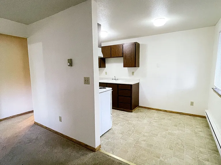 424 161st St S #1-10 — Photo 2