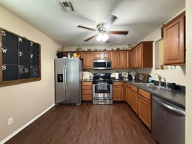 3215 Highland Dr — Photo 9
