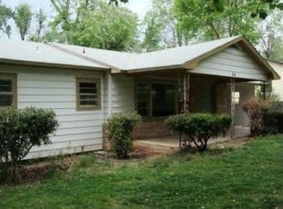 522 S Oak St, Harrison, AR 72601