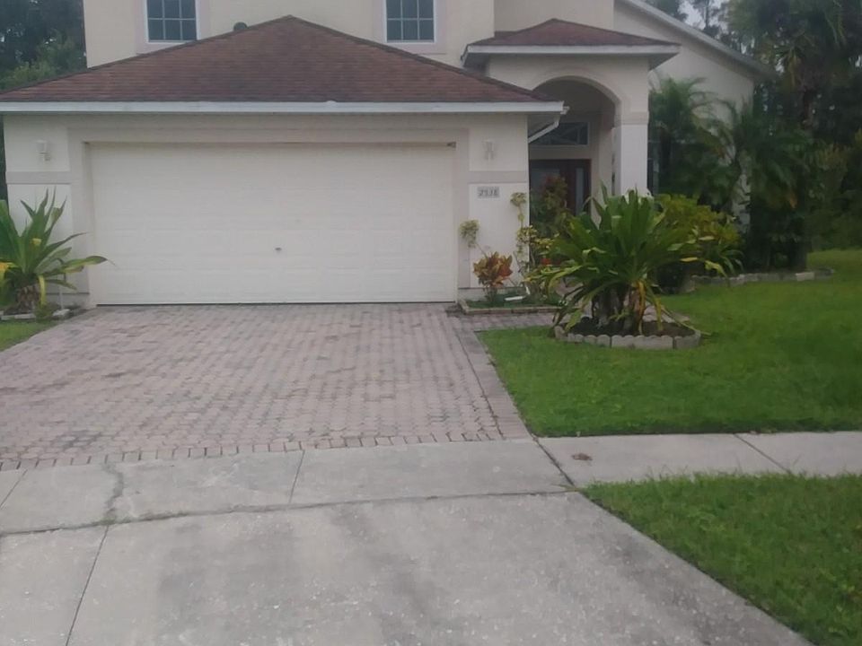 1st image of 2538 Baykal Dr