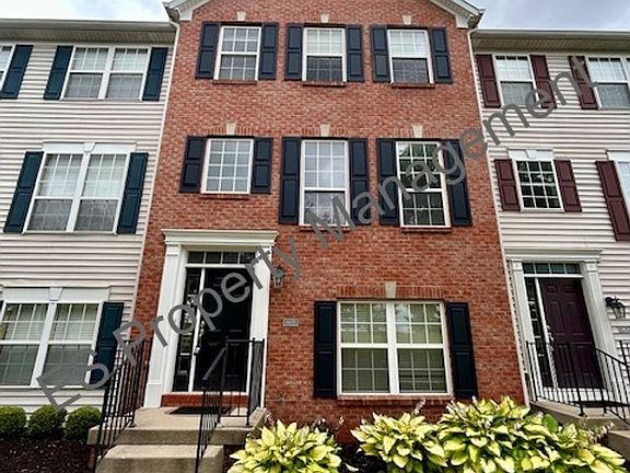 2nd image of 9427 Glencroft Way