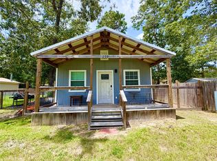 202 Nassau Ln, Point Blank, TX 77364