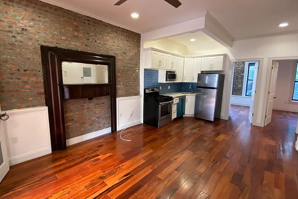 1st image of 189 Rogers Ave #2