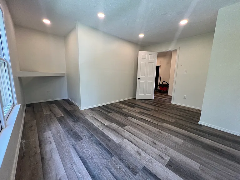 5301 S Old State Road 37 — Photo 11