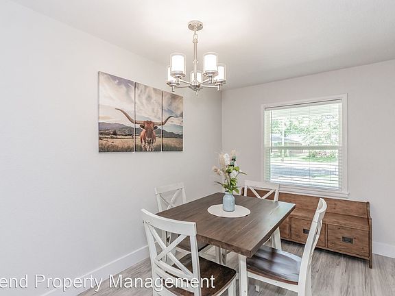3rd image of 5425 Odom Avenue Vrbo 2489423 Airbnb #51983353